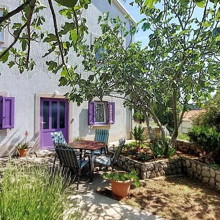 Casa Di Castello Lägenhet Mali Lošinj Exteriör bild
