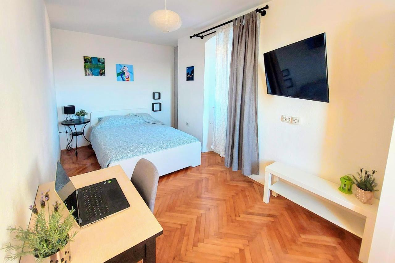 Casa Di Castello Lägenhet Mali Lošinj Exteriör bild