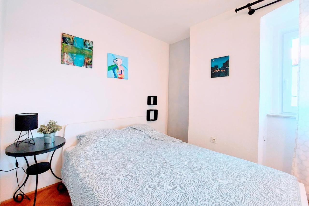 Casa Di Castello Lägenhet Mali Lošinj Exteriör bild