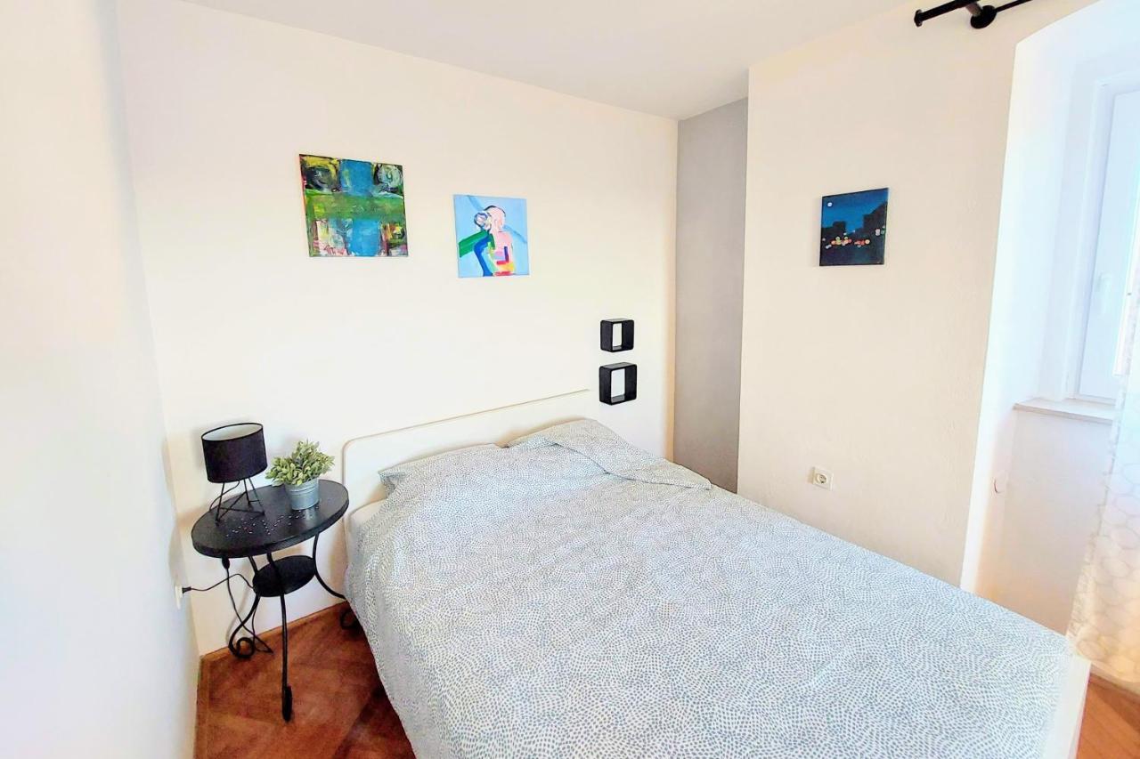 Casa Di Castello Lägenhet Mali Lošinj Exteriör bild
