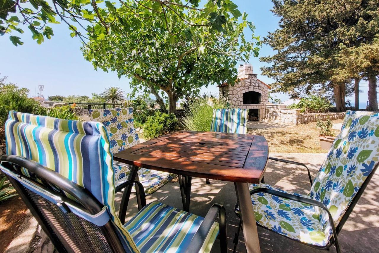 Casa Di Castello Lägenhet Mali Lošinj Exteriör bild