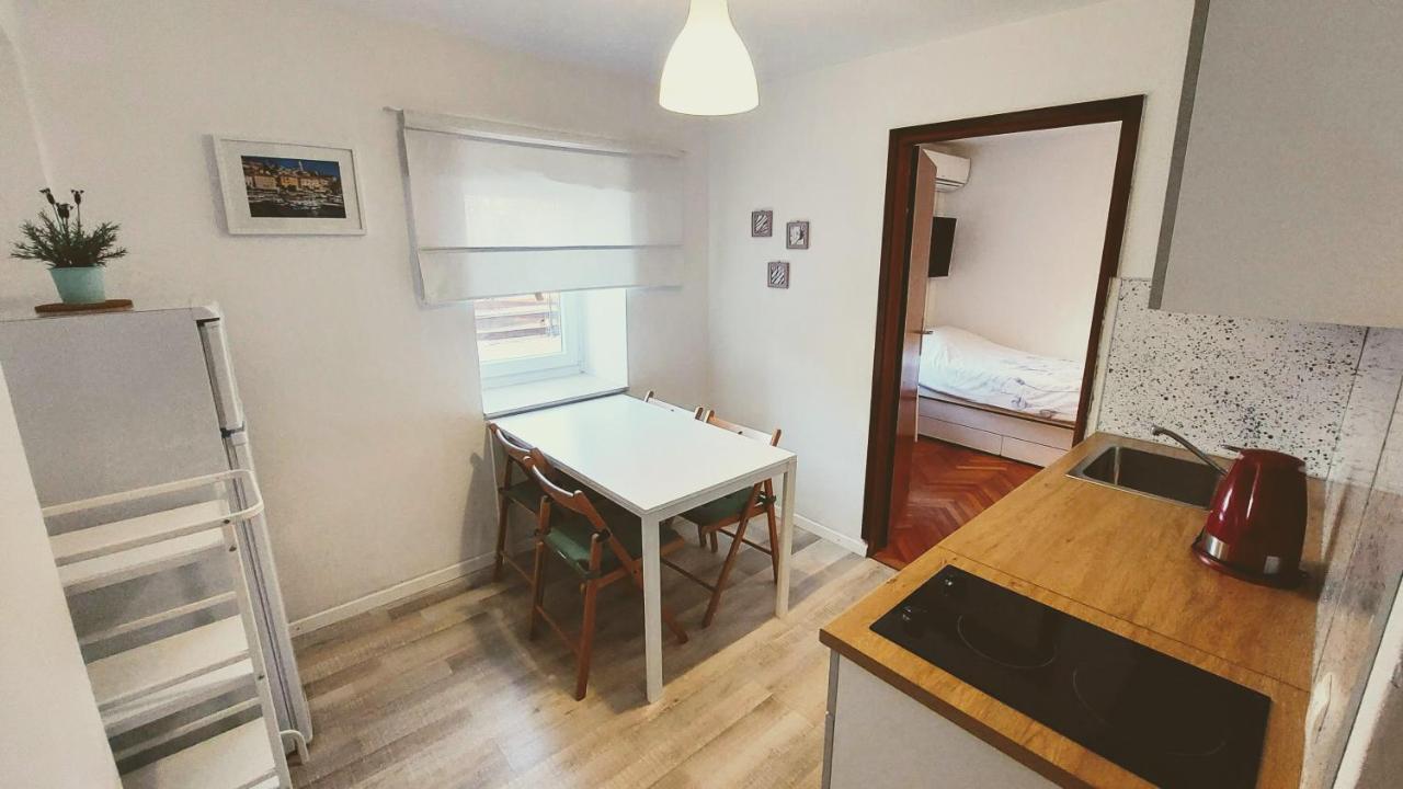 Casa Di Castello Lägenhet Mali Lošinj Exteriör bild