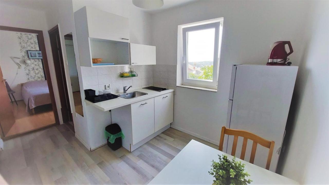 Casa Di Castello Lägenhet Mali Lošinj Exteriör bild