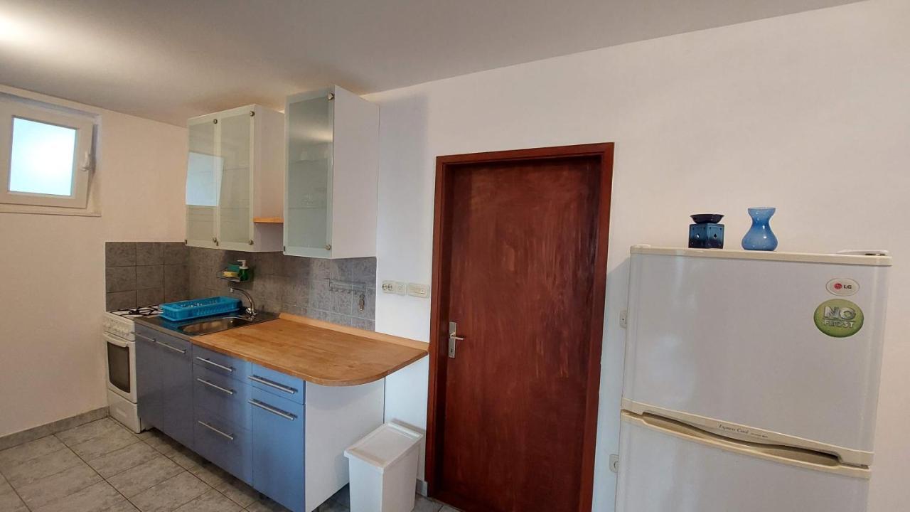 Casa Di Castello Lägenhet Mali Lošinj Exteriör bild